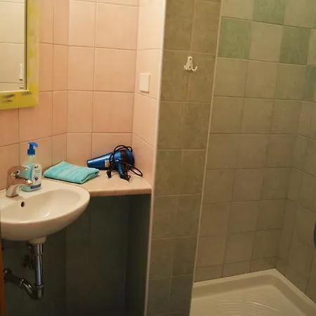 Kozjak Apartment *